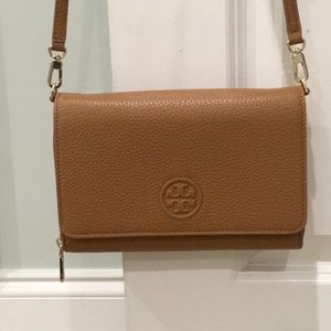 New! Tory Burch Wallet Crossbody Light Tan
